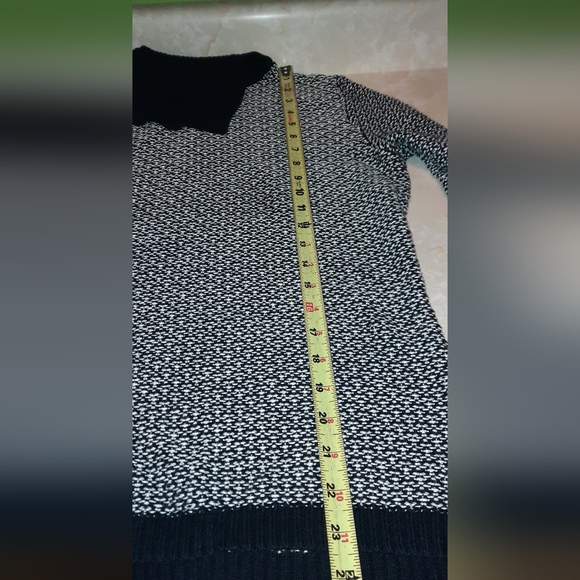 Karen Scott Black and White Knit Sweater - Picture 7 of 10